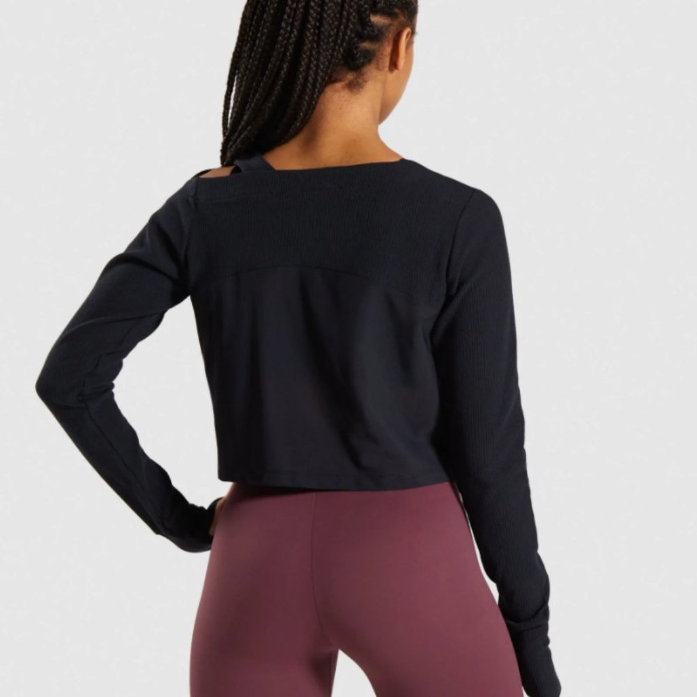Gymshark Studio Sweater - Picture 3 of 11